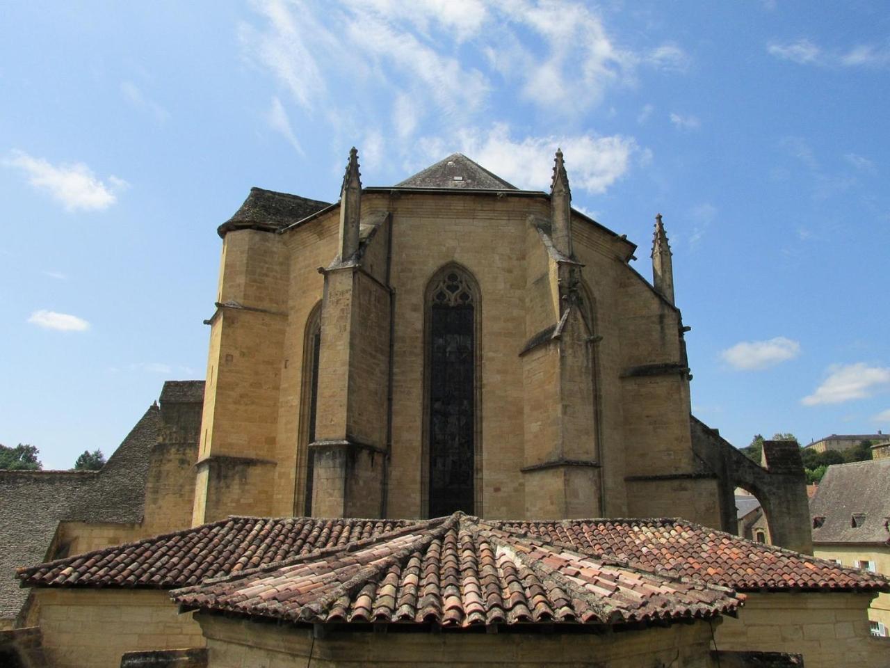 La Suspendue De Sarlat-la-Caneda