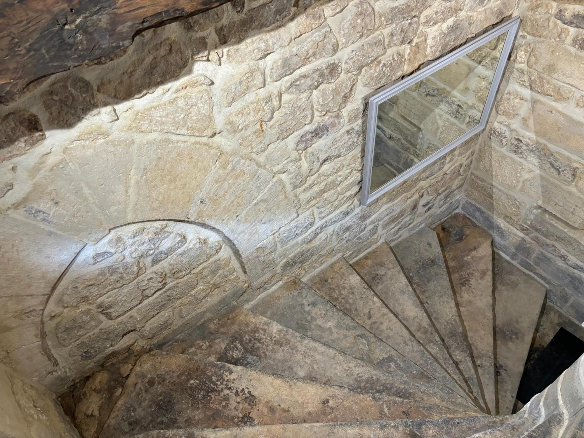La Suspendue De Sarlat-la-Caneda